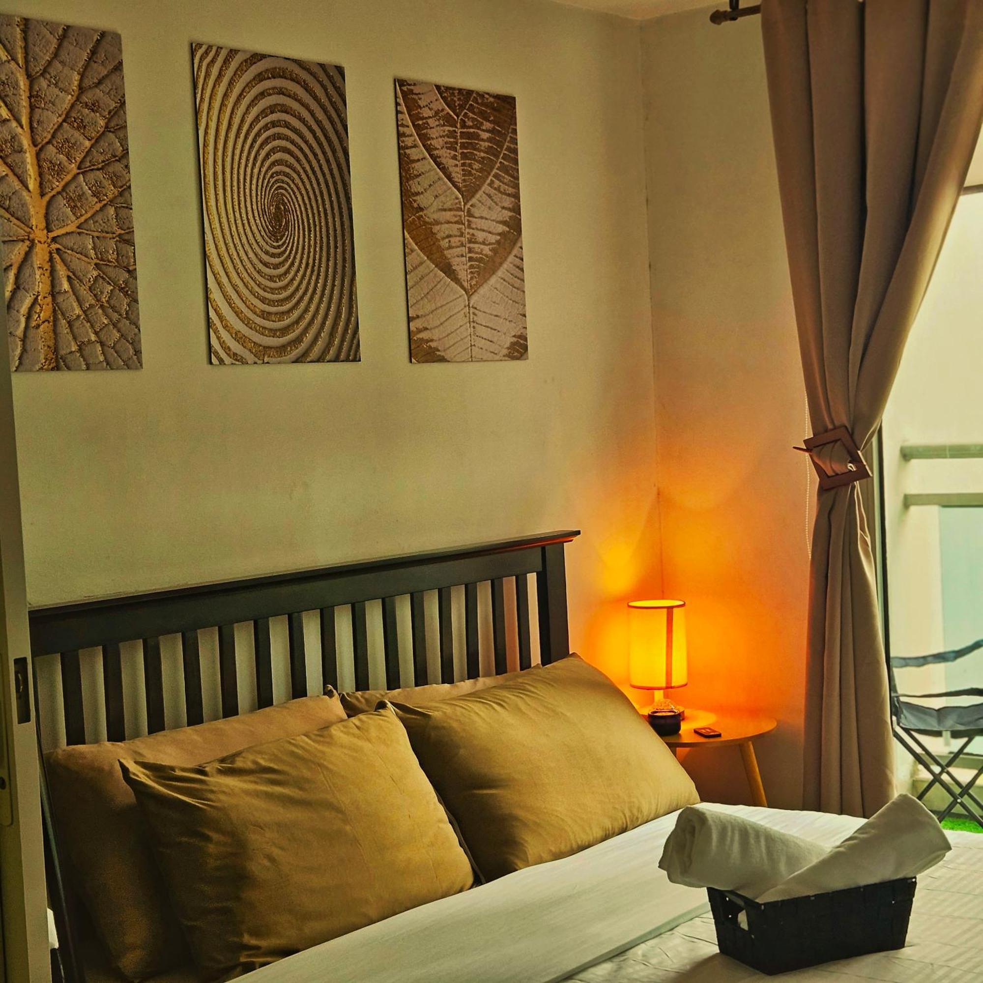 Azure Urban Residences By Moldez Staycation Resort Paranaque City